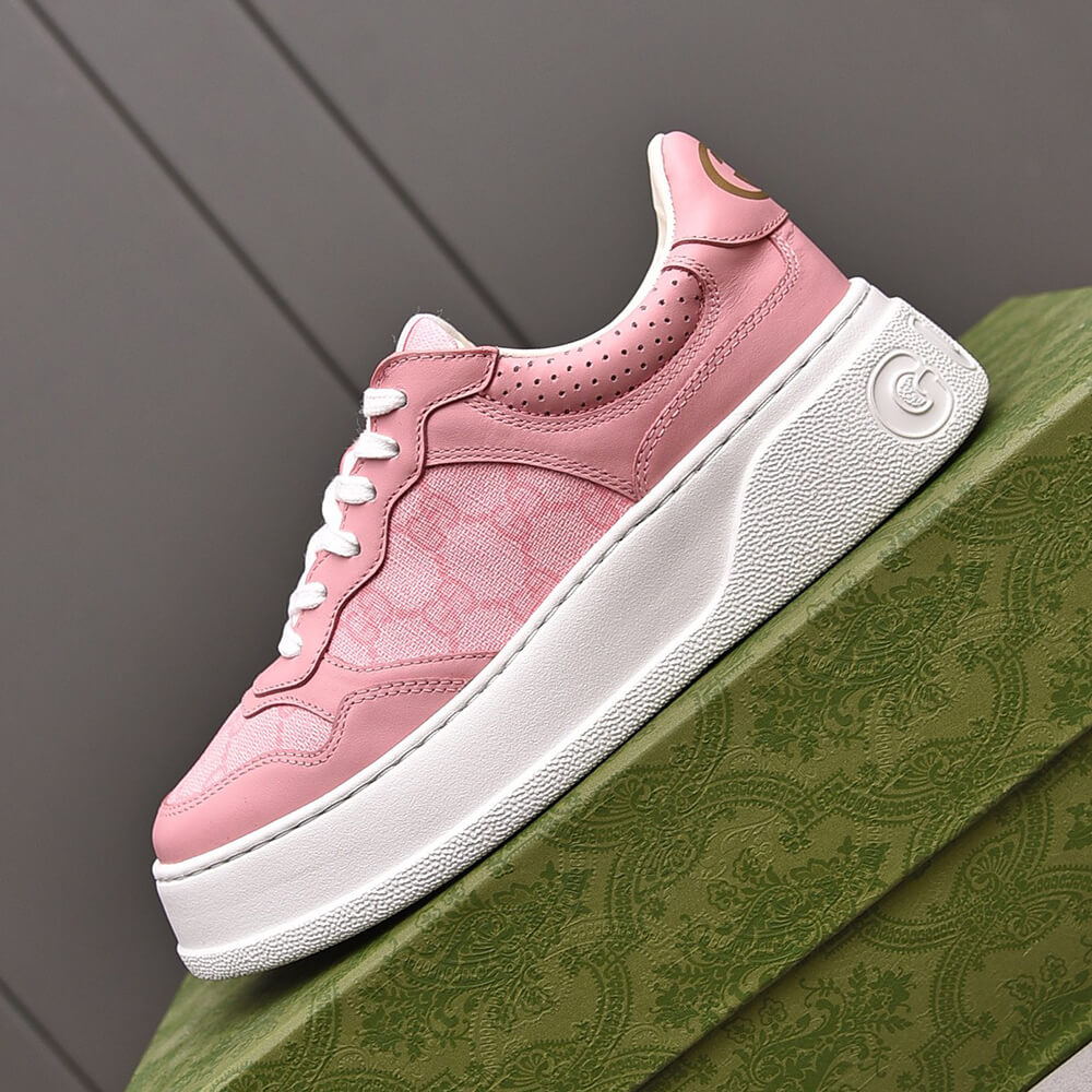Gvc*1 Chunky B leather sneakers