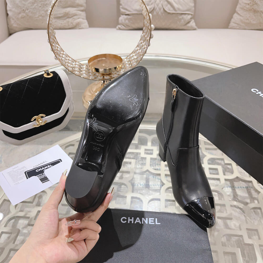 Ch**el SHORT BOOTS