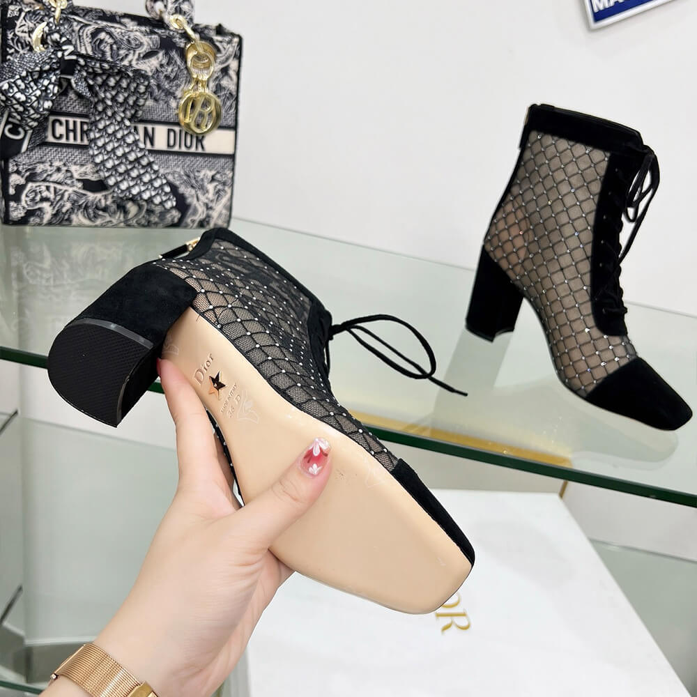 D10r Naughtily-D Heeled Ankle Boot