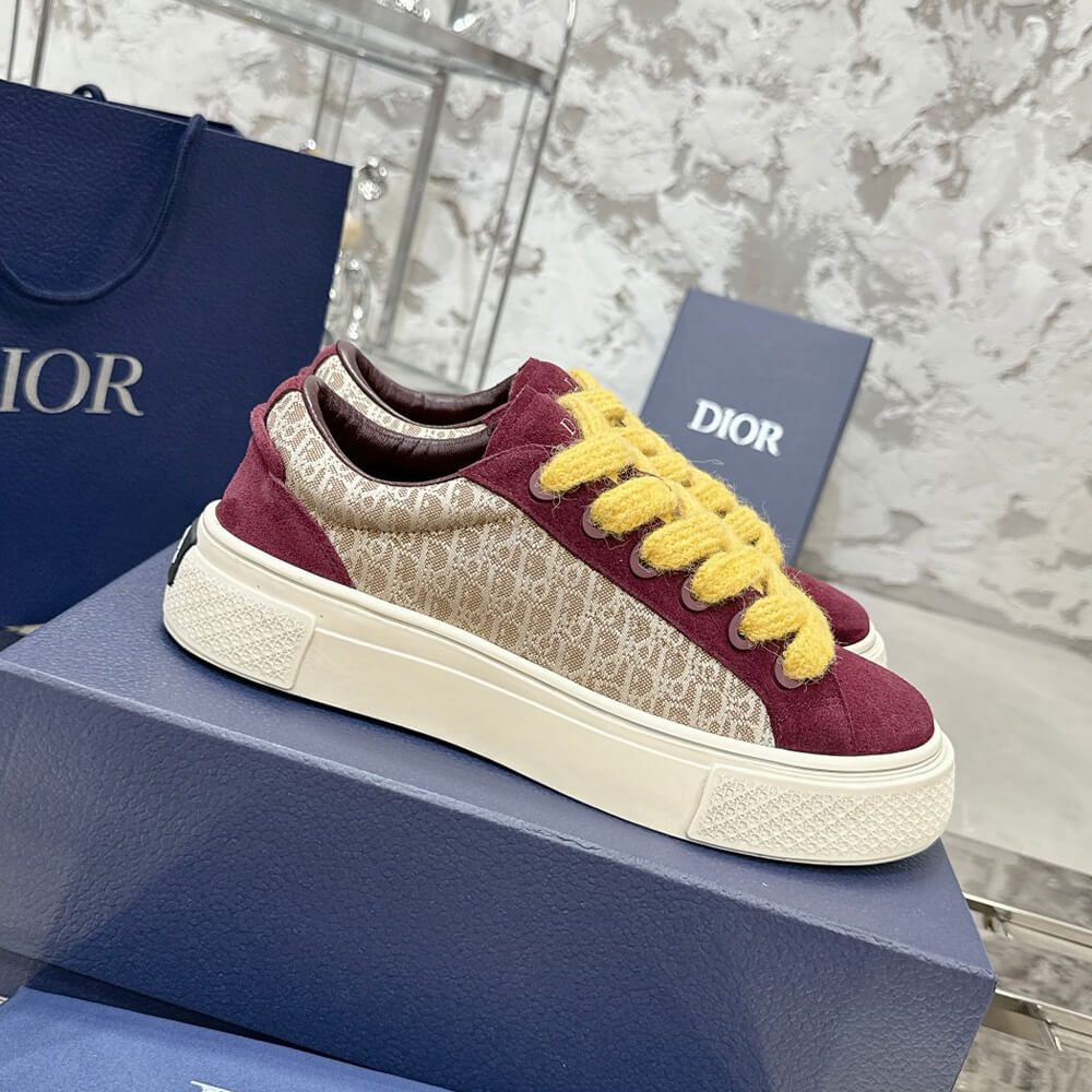 D10r B33 Sneaker