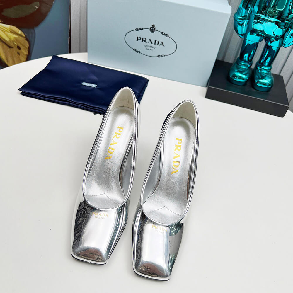 Pra*a Patent Leather Pumps 85mm