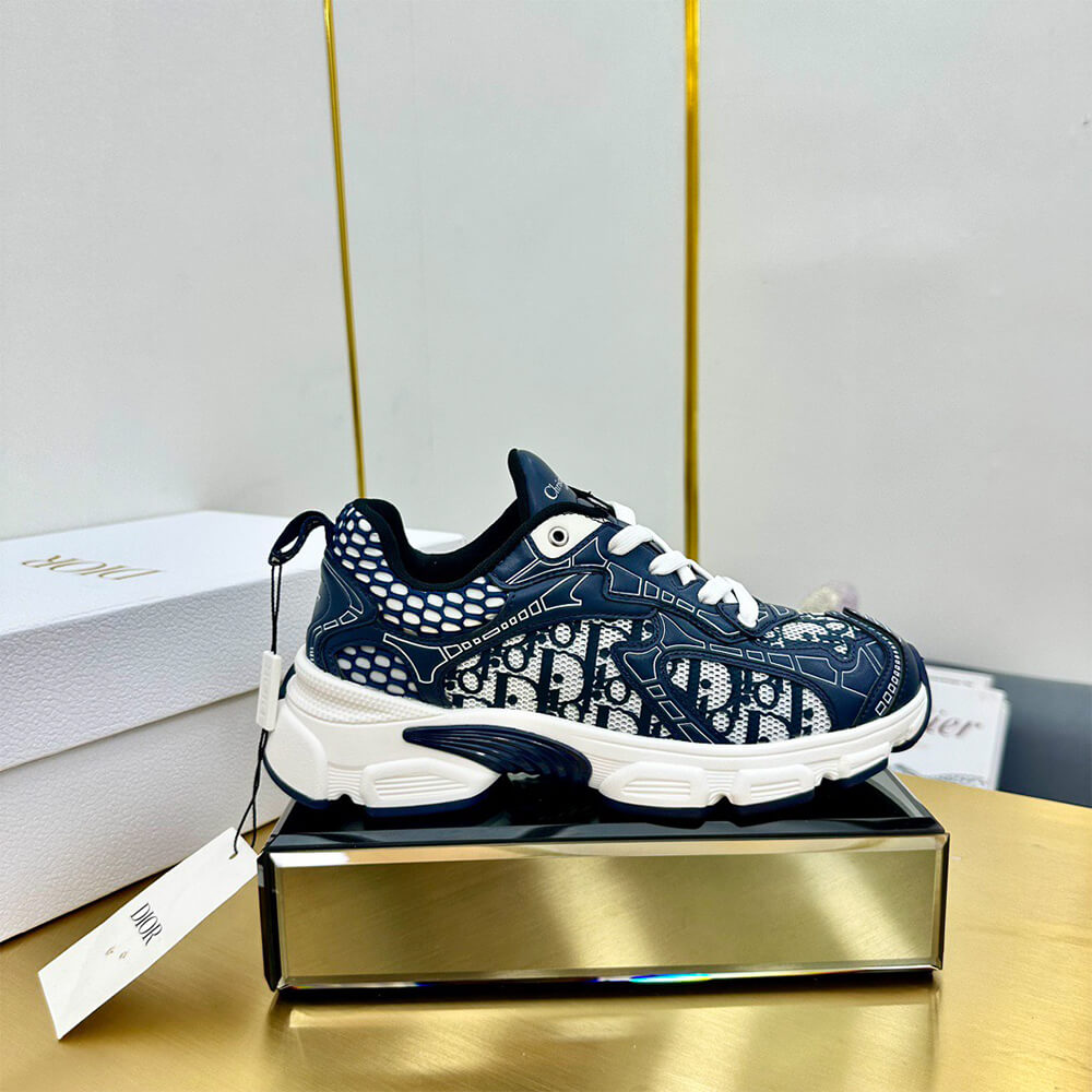Chr1st1an D10r Vibe Sneaker