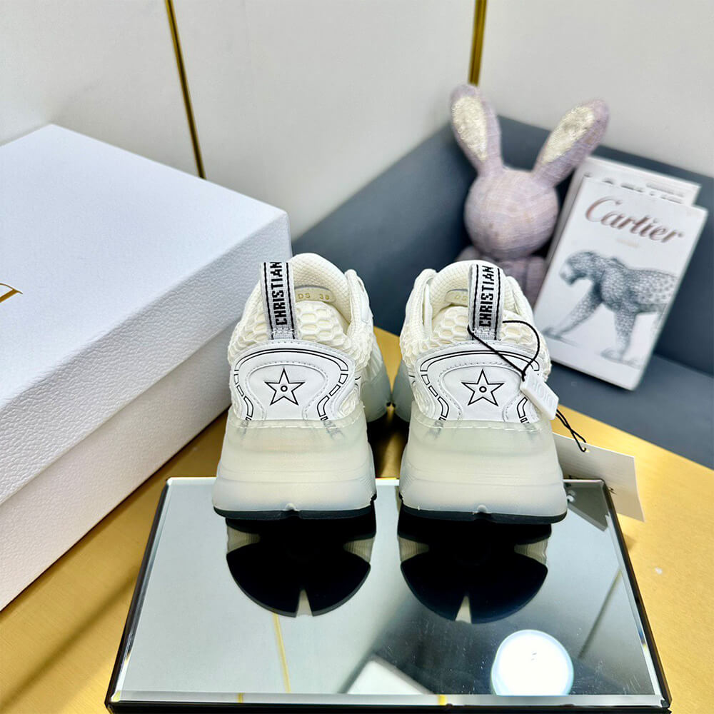 Chr1st1an D10r Vibe Sneaker