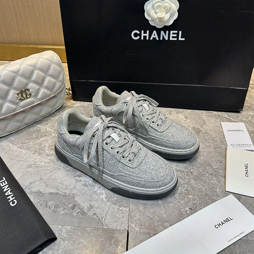 Ch**el Trainers