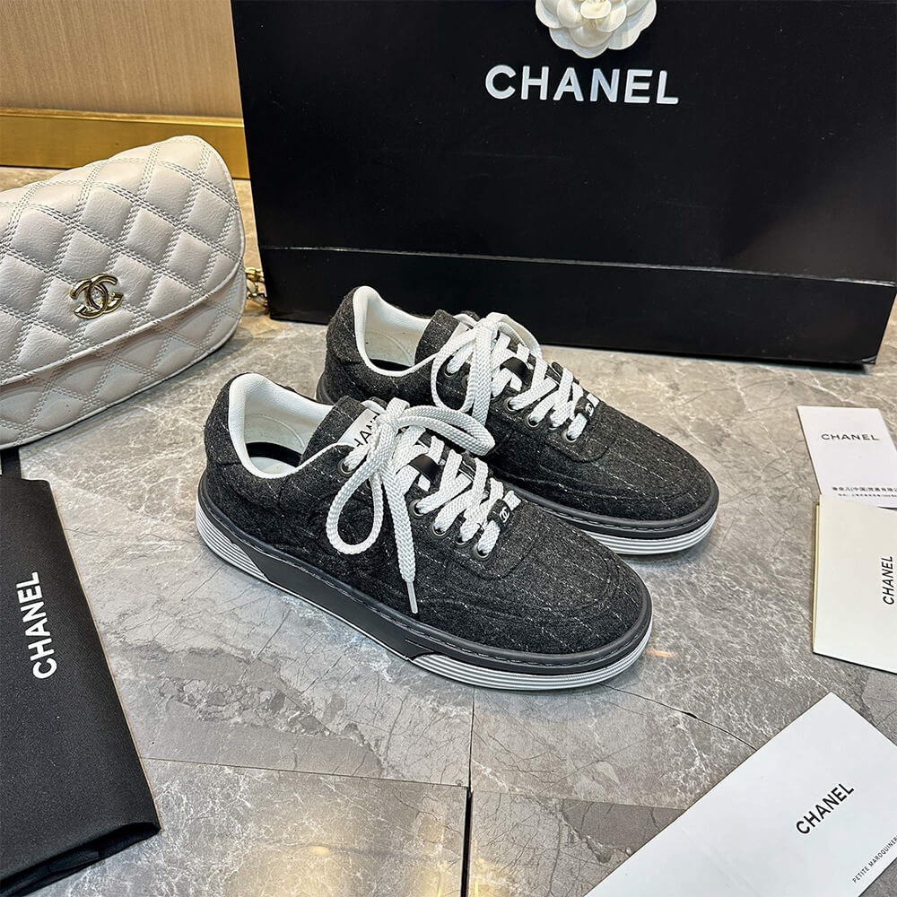 Ch**el Trainers