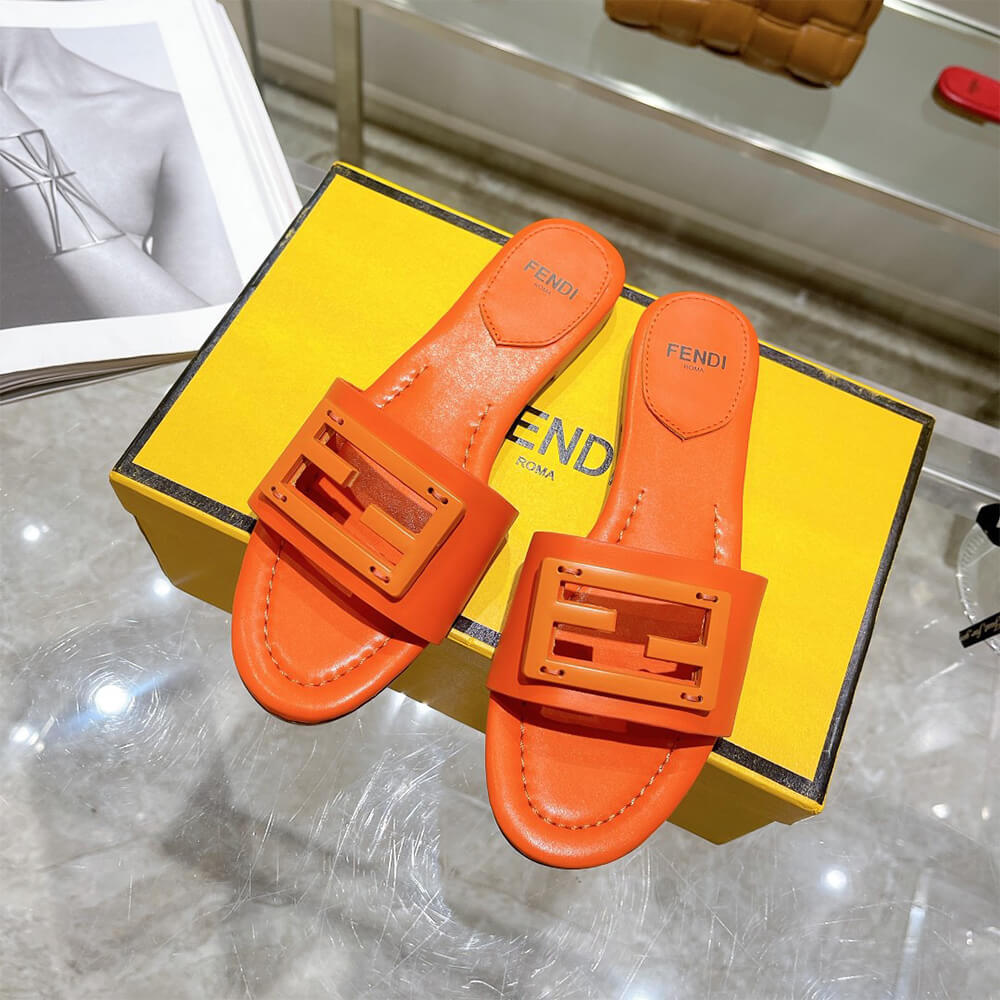 F**di Baguette Slides
