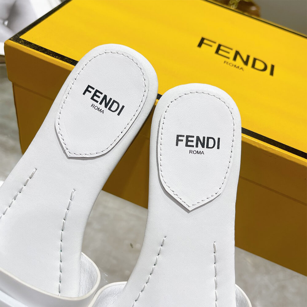 F**di Baguette Slides