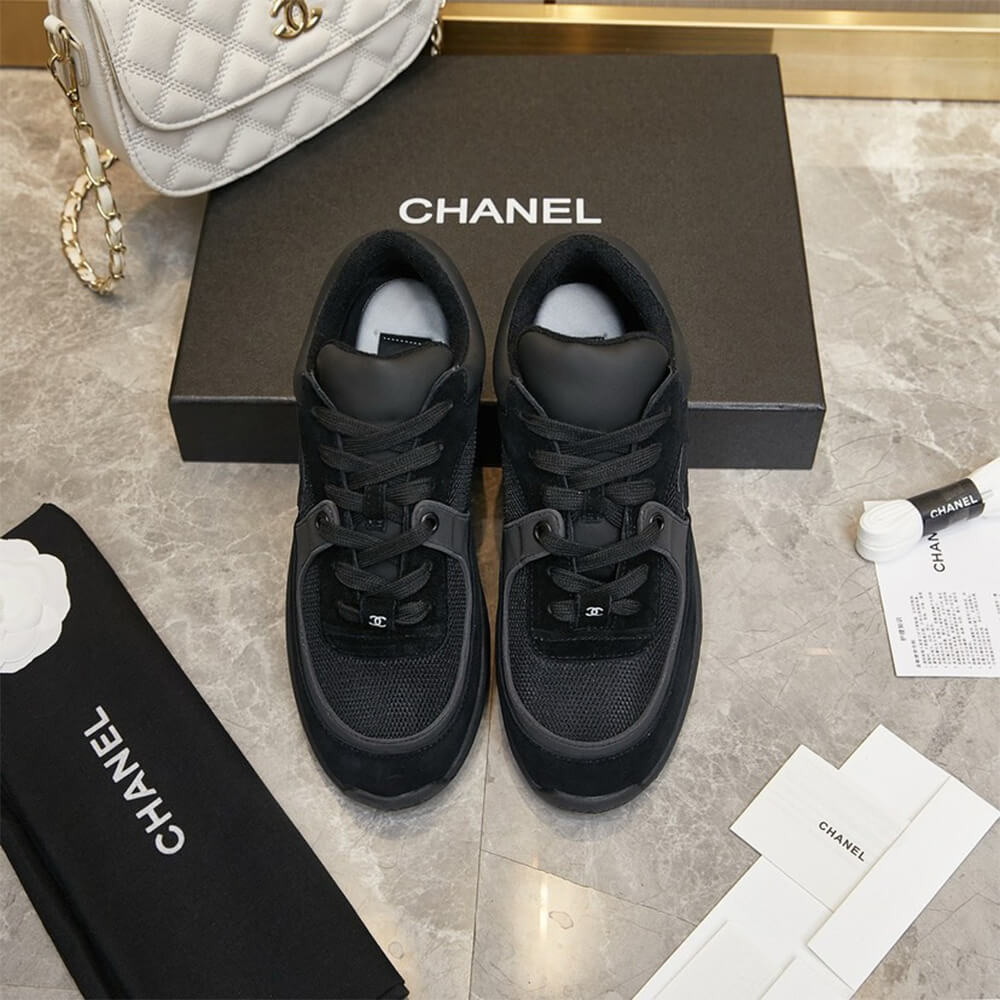 Ch**el Trainers
