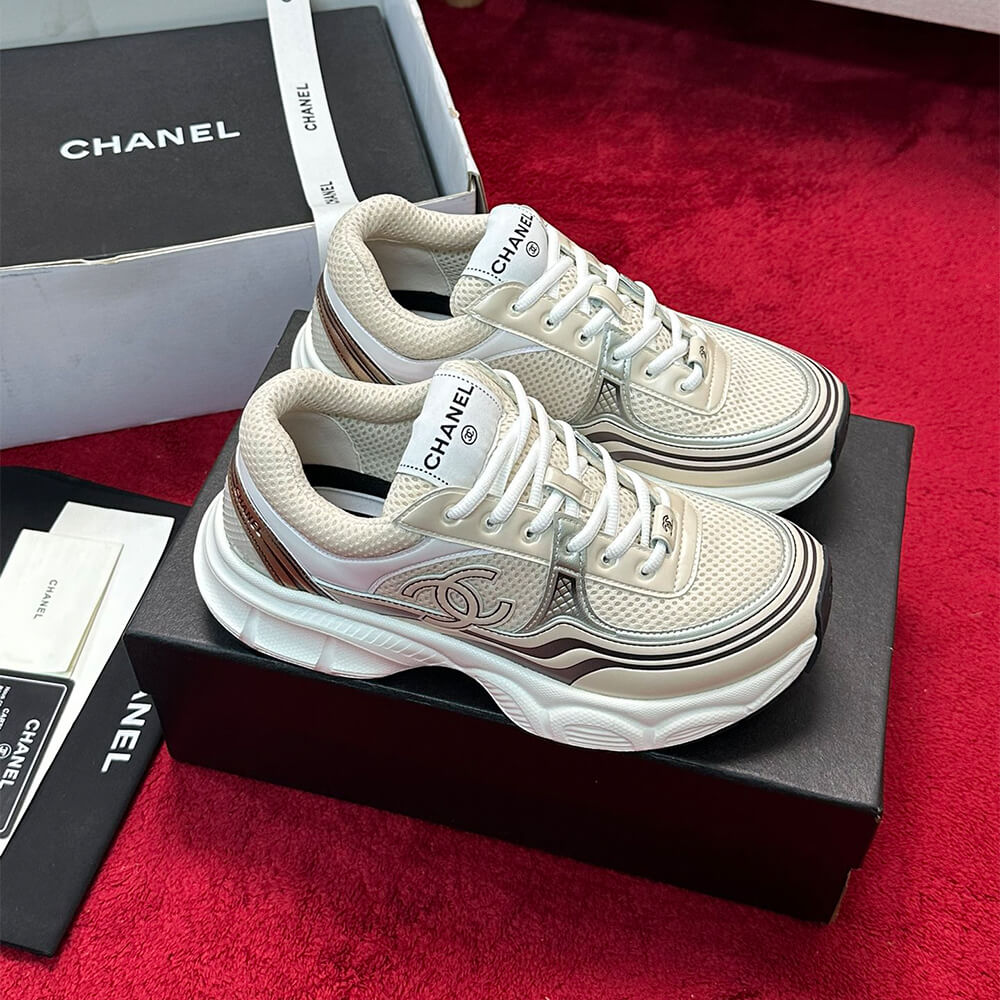 Ch**el Sneaker
