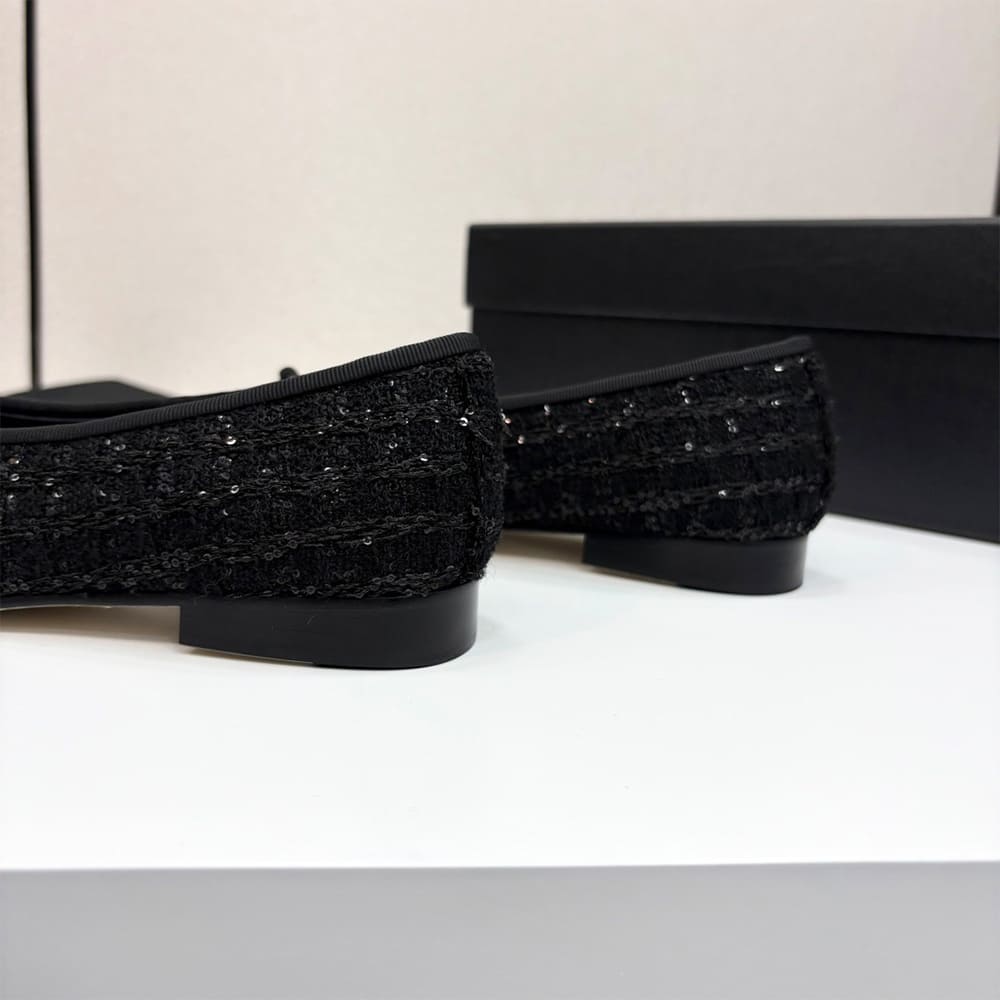 Ch**el Ballet Flat