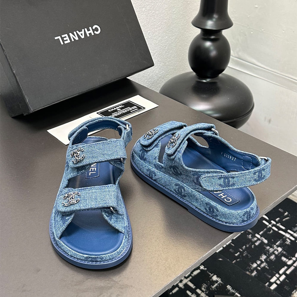 Ch**el Sandals