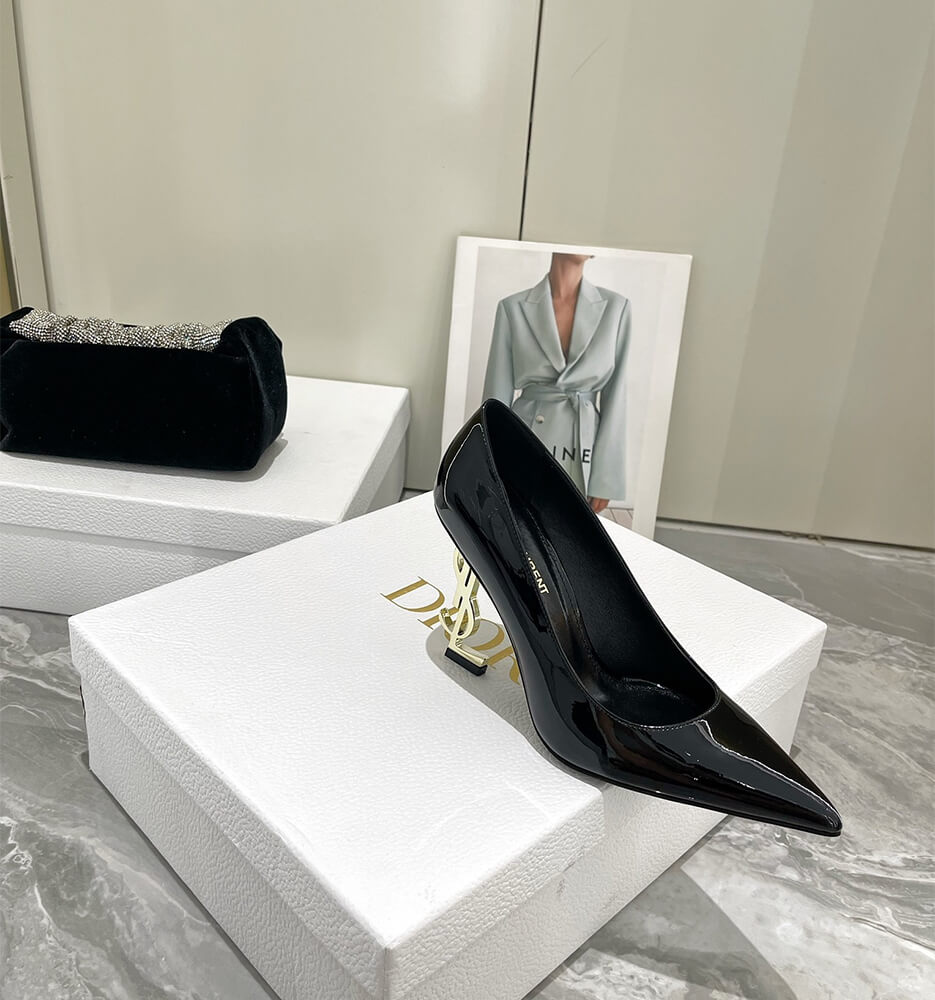 Y51 Opyum Pumps in Patent Leather
