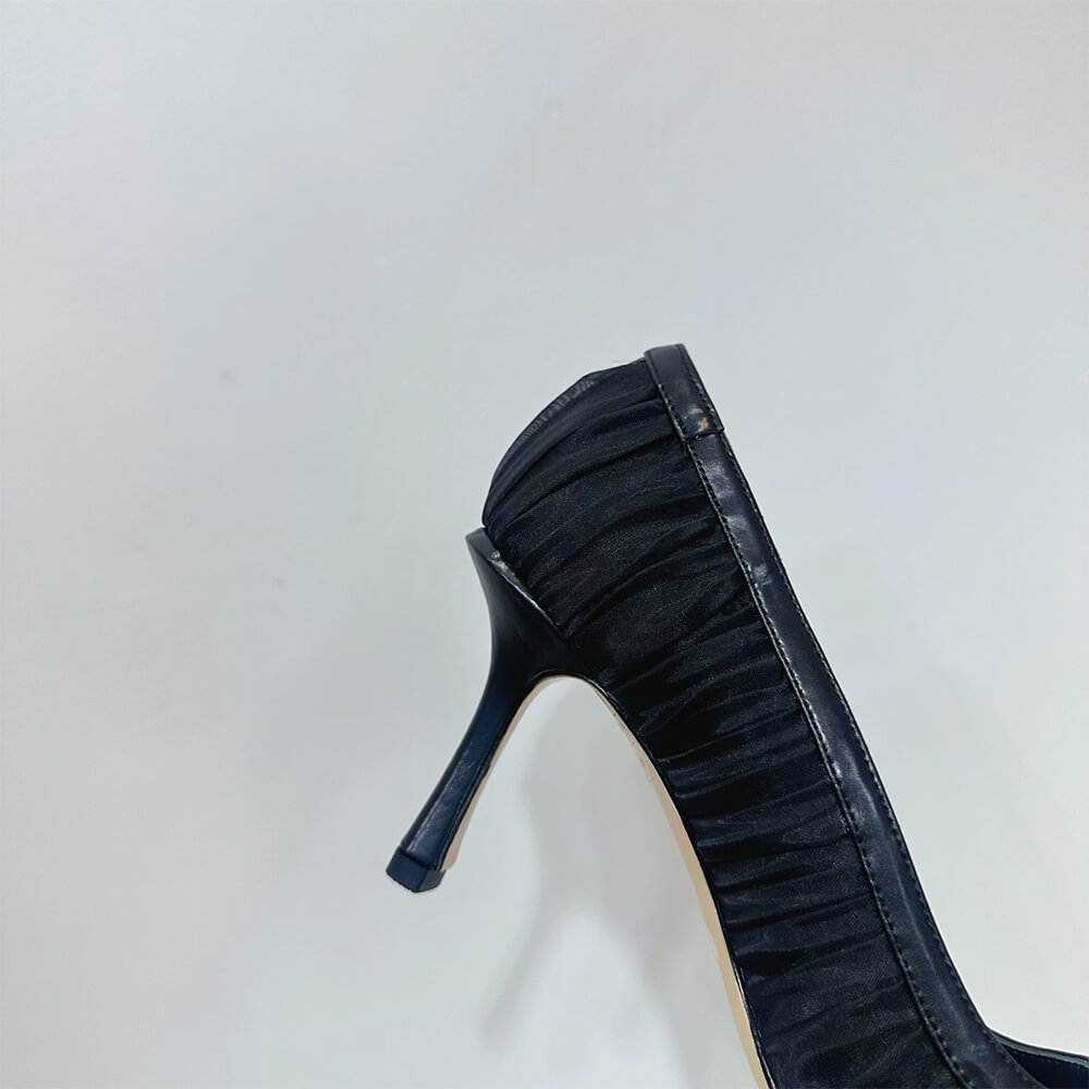 J1m*y Ch00 Pumps 85