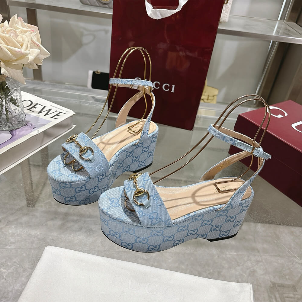 Gvc*1 Women’s Horsebit flatform sandal
