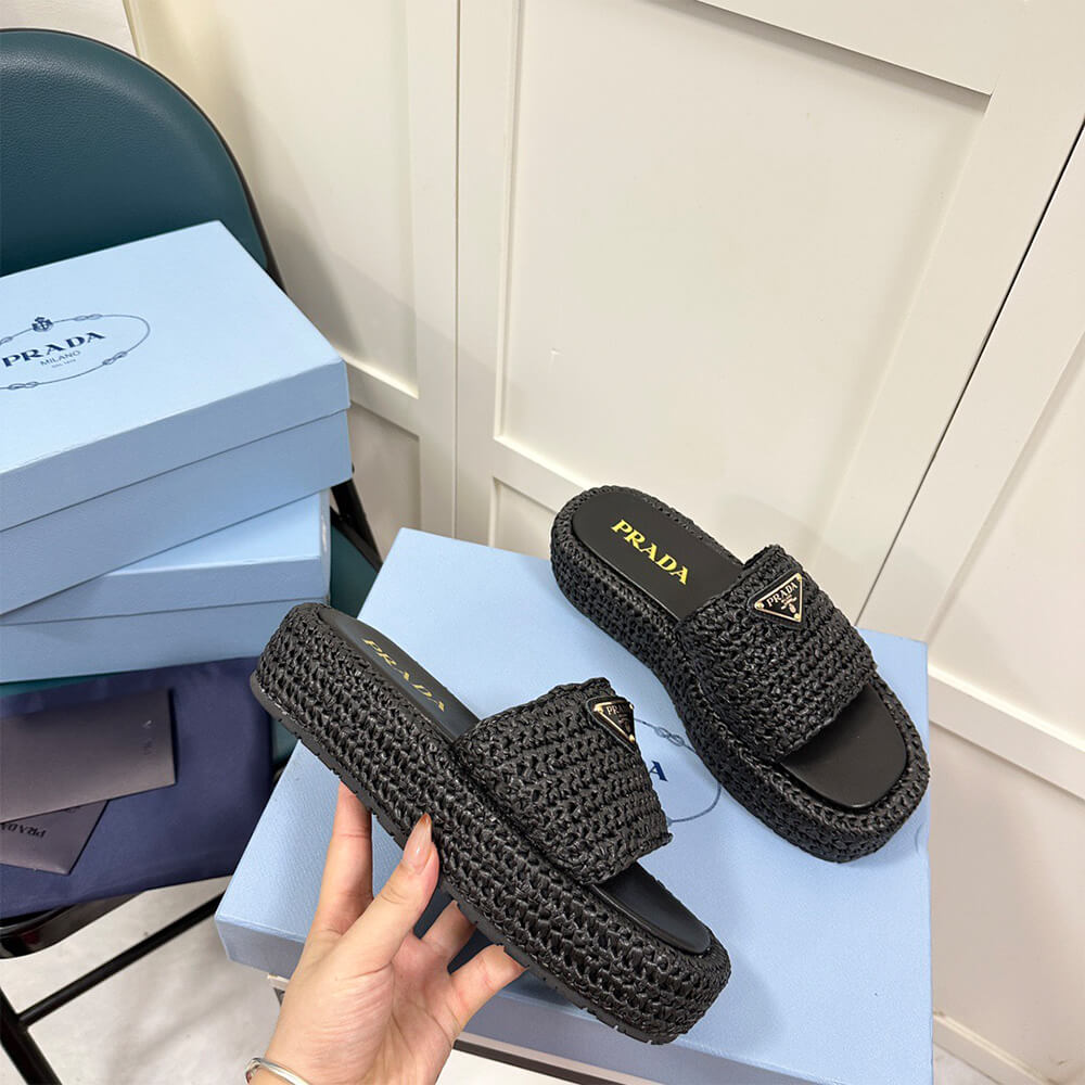 Pra*a Crochet flatform slides
