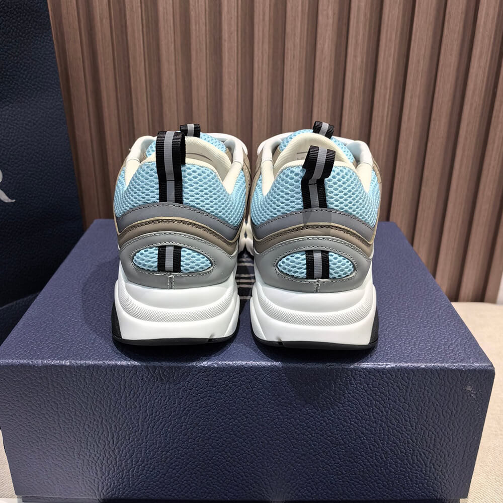 D10r B22 Sneaker