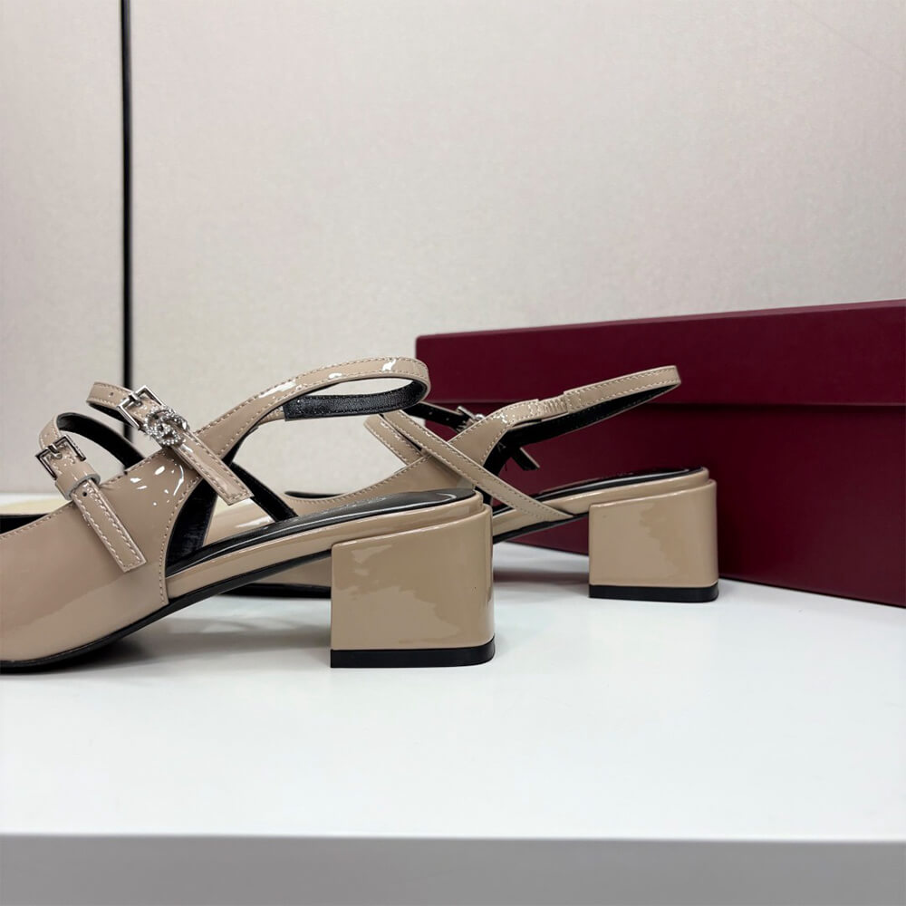 Gvc*1 Women’s pump with Double G