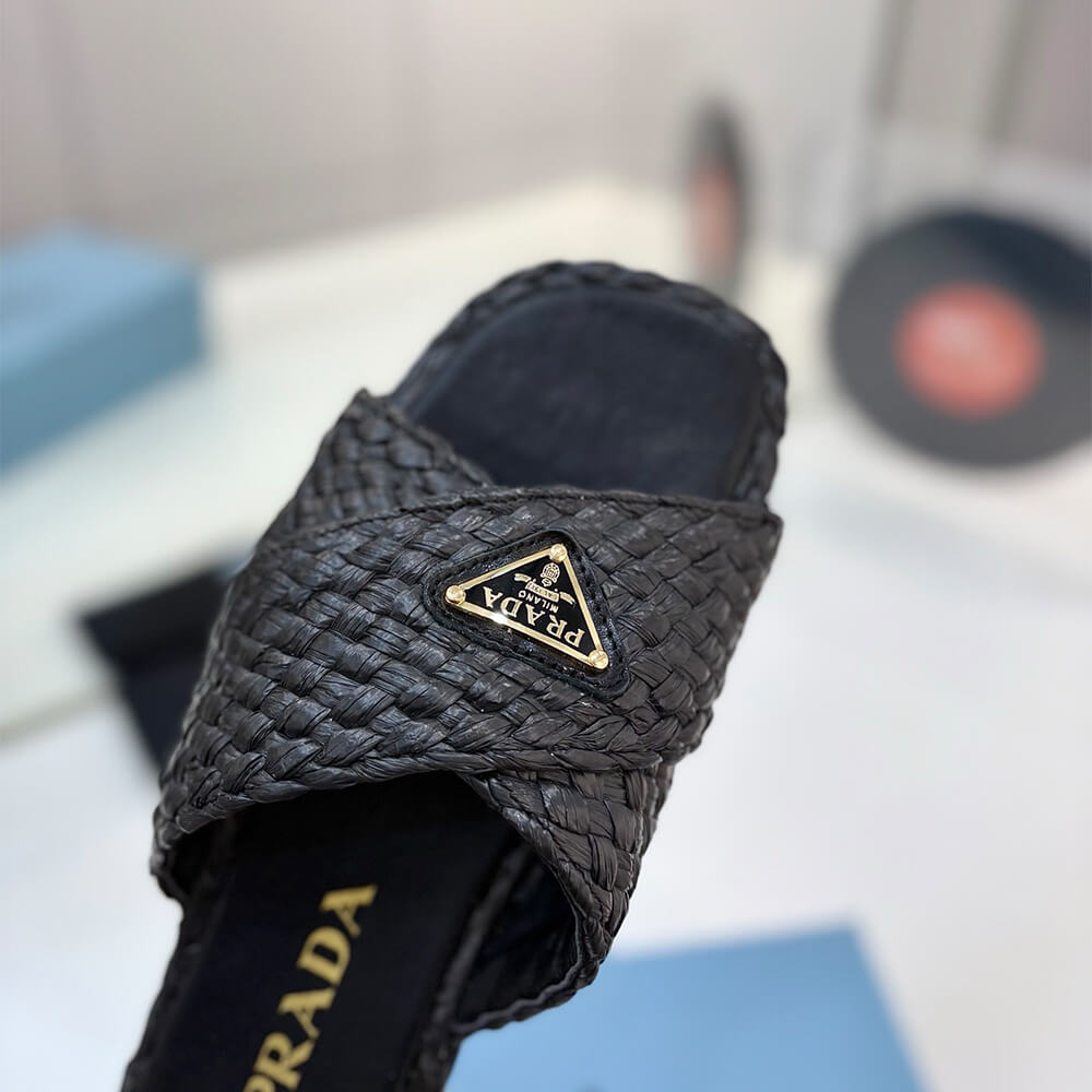 Pra*a Raffia crisscross slides