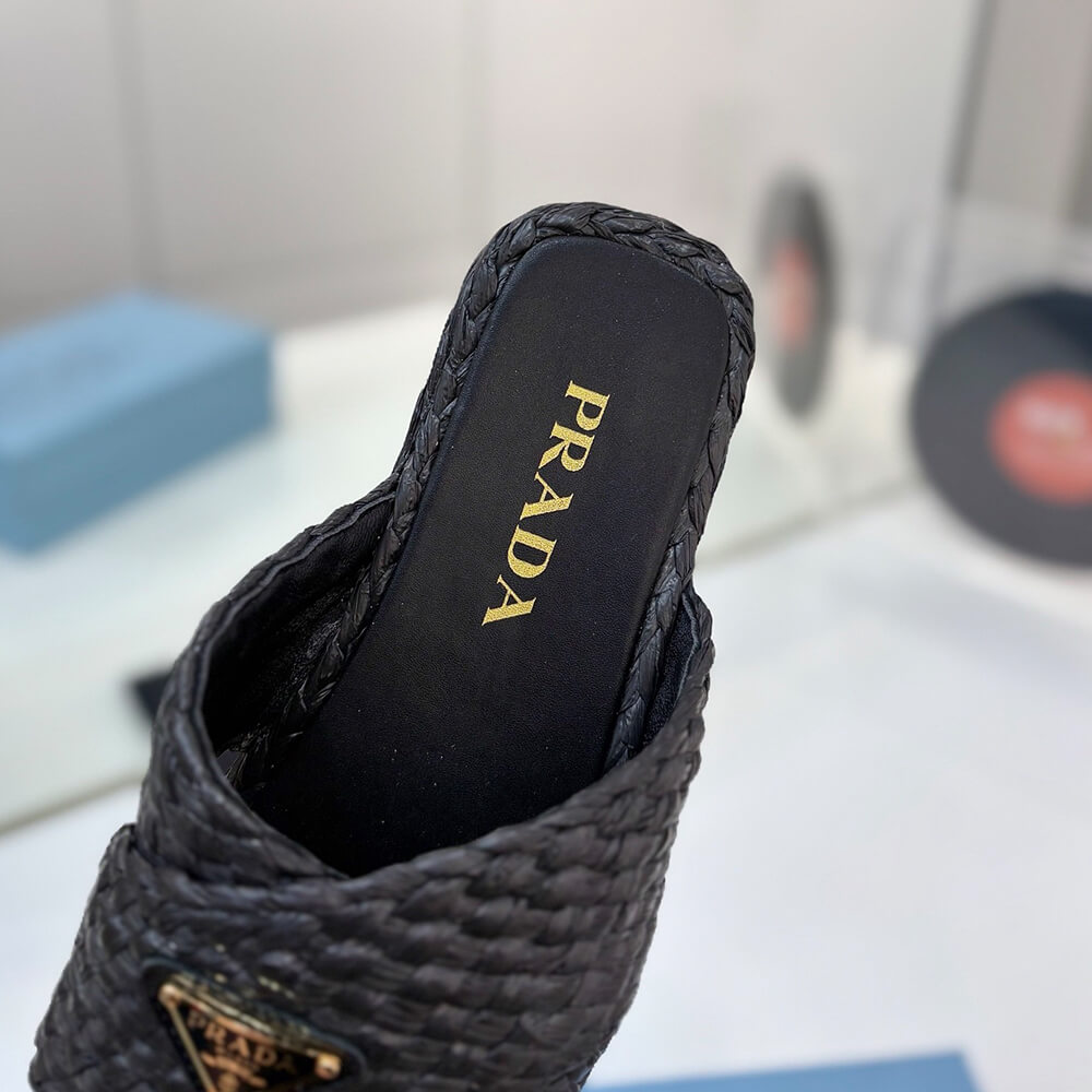 Pra*a Raffia crisscross slides