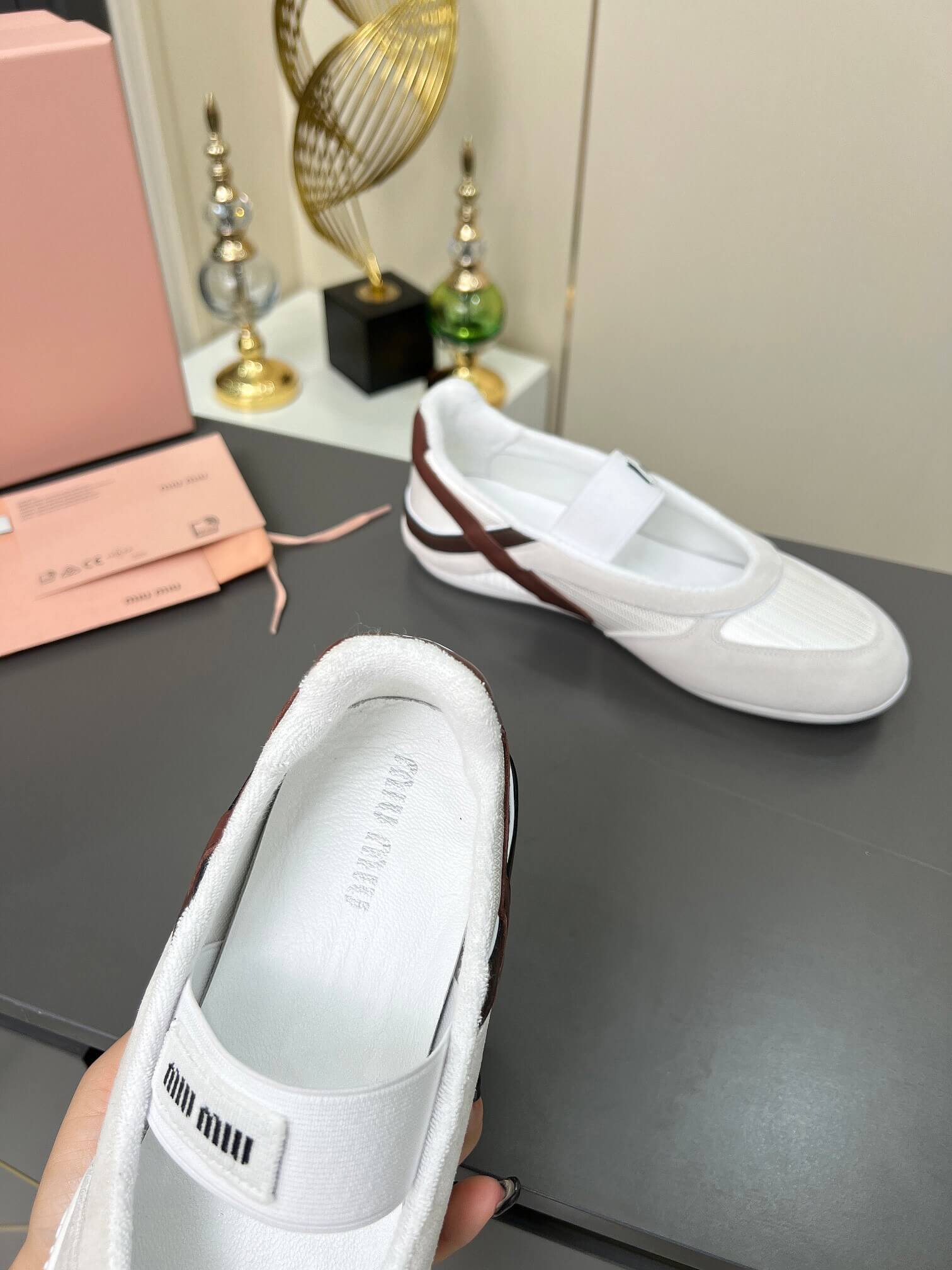M1um1u Gymnasium technical fabric and suede ballerinas