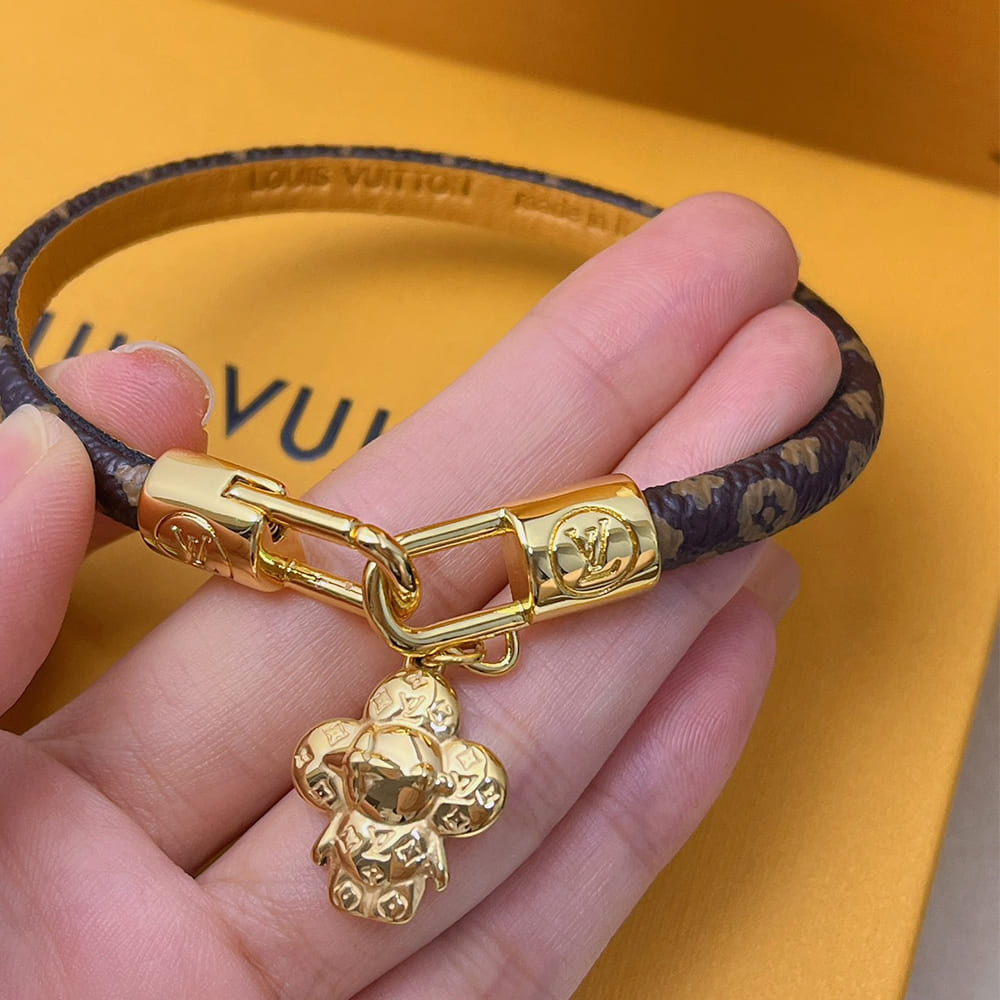 LV bracelet