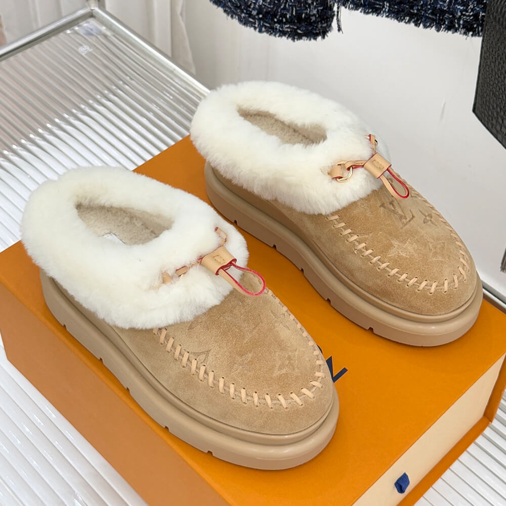 LV Ski Cortina Closed Mule