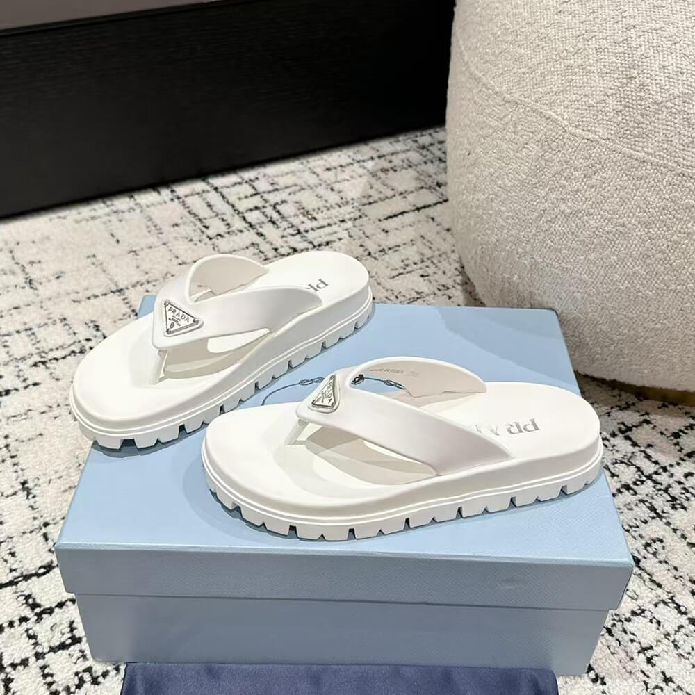 Pra*a Lug Sole FLip Flop