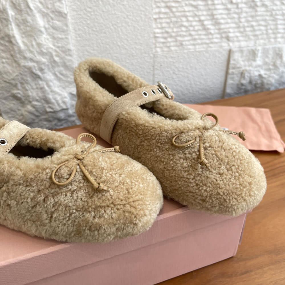 M1um1u Shearling ballerinas
