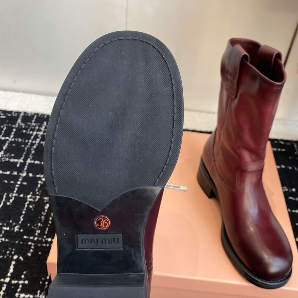 M1um1u Leather boots