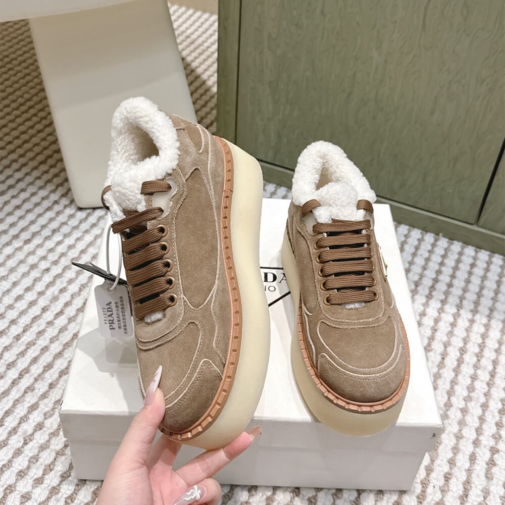 Pra*a Suede mid-top sneakers