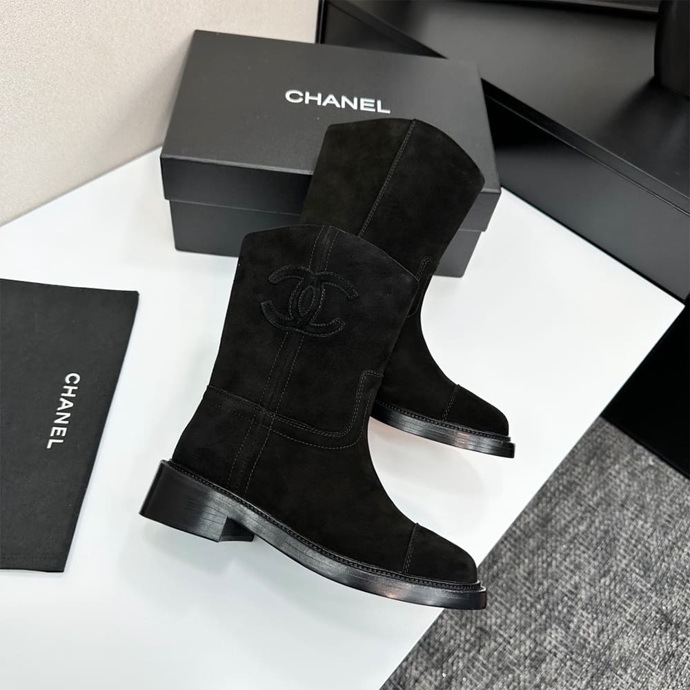 Ch**el Boots