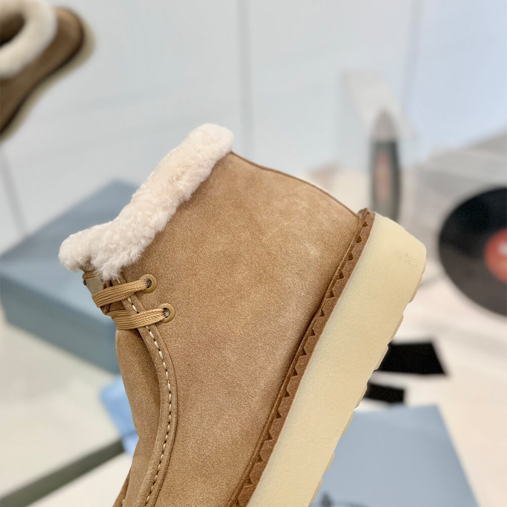 Pra*a Suede leather polo boots