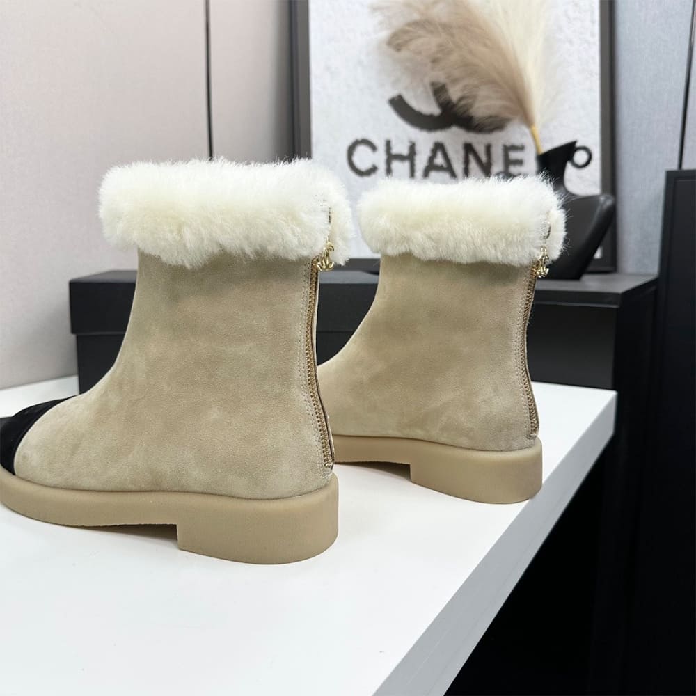 Ch**el Boots