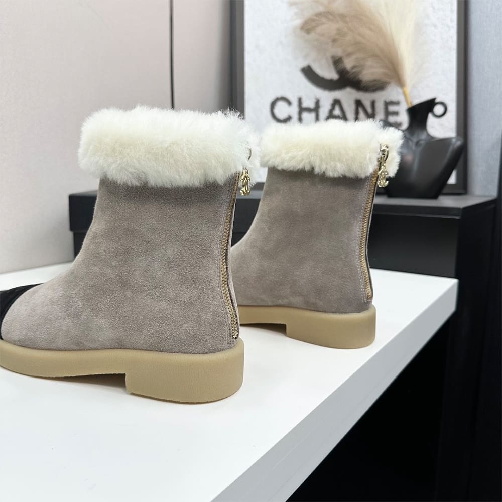Ch**el Boots