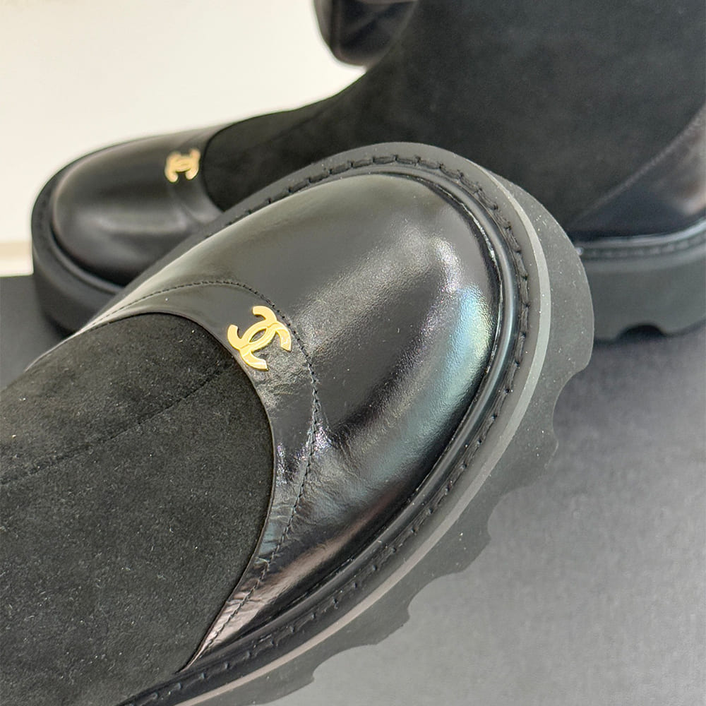 Ch**el Boots