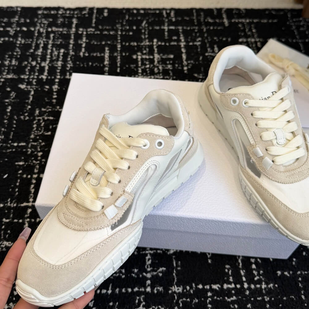 D10r Tech Sneaker