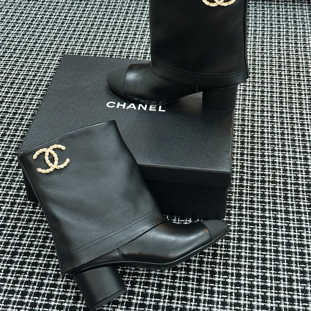 Ch**el Boots