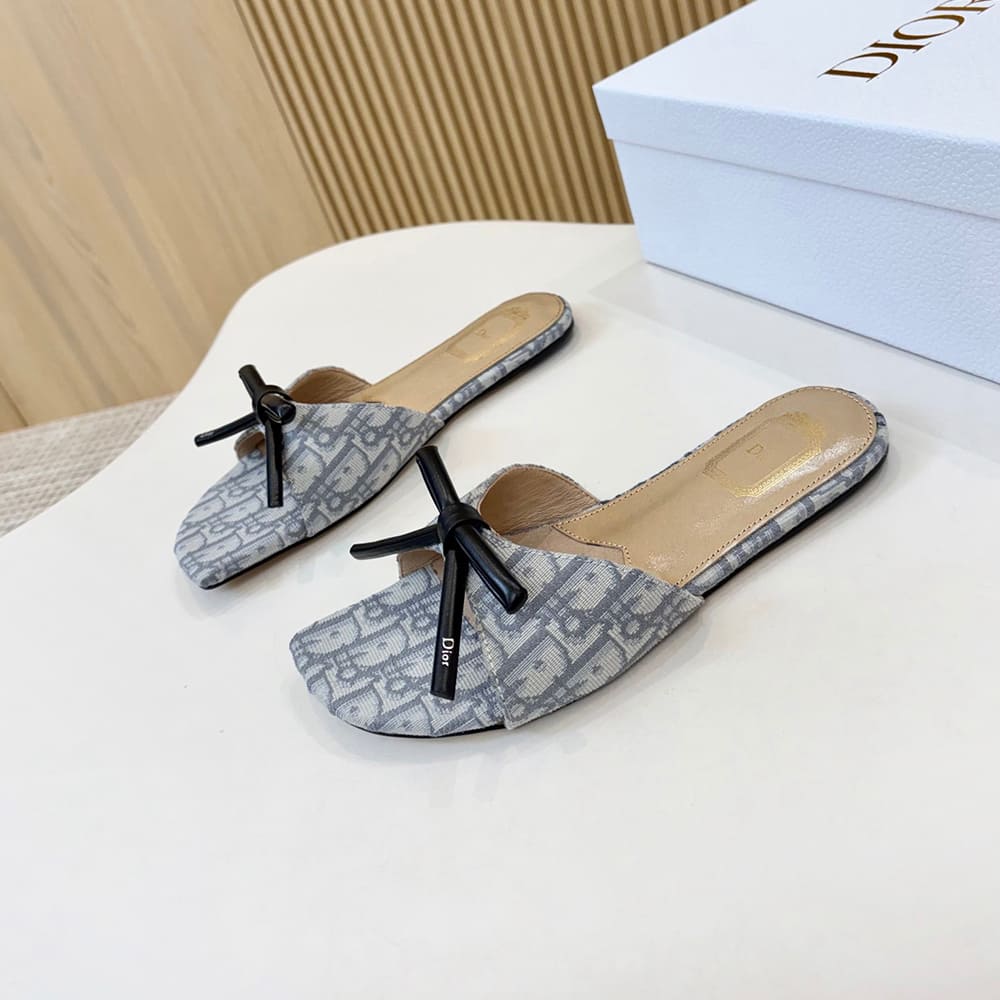 D10r Bow Slide (EU SIZE 35-43)