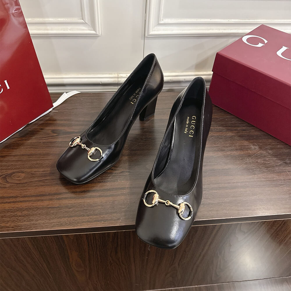 Gvc*1 Women’s Signora pump (EU SIZE 36-42)