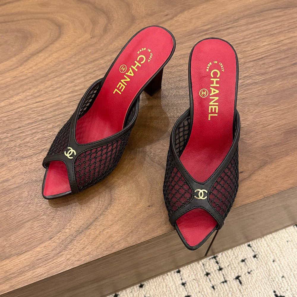 Ch**el Mules (EU SIZE 34-41)