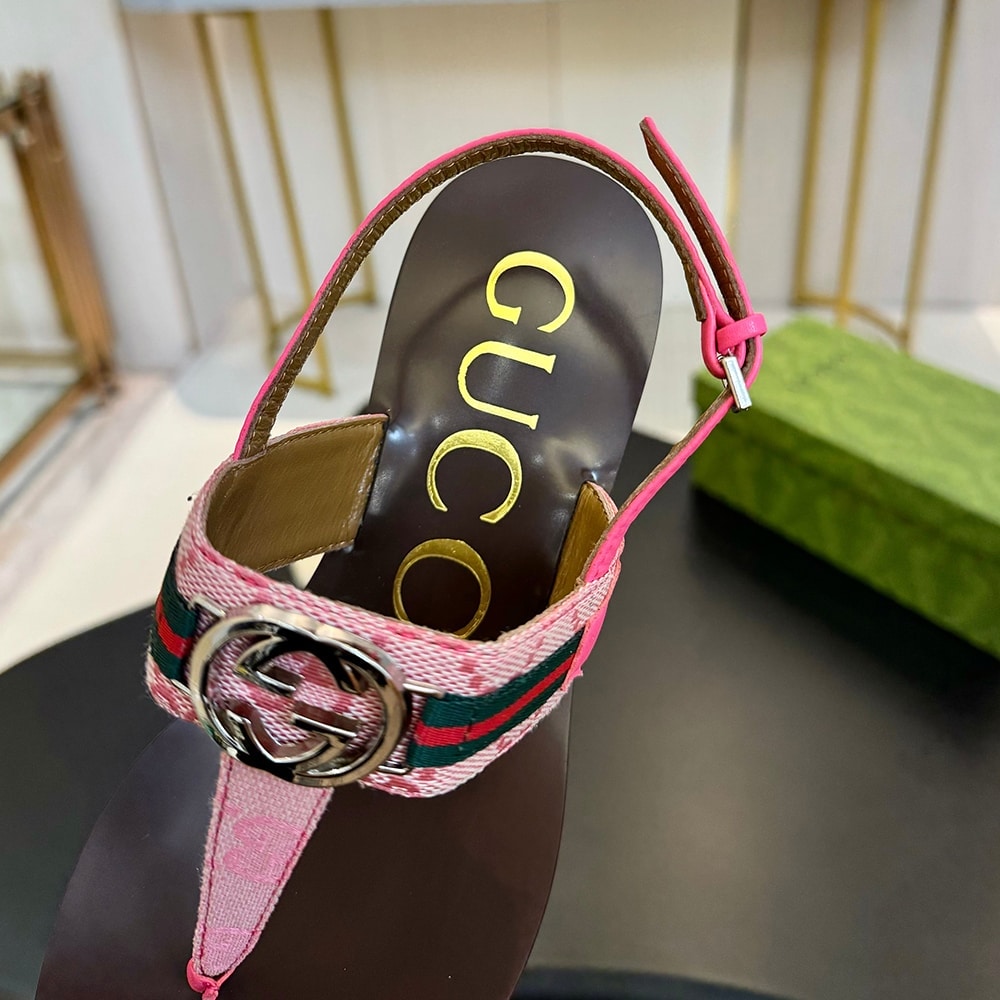 Gvc*1 Women’s Interlocking G Web sandal (EU SIZE 35-42)