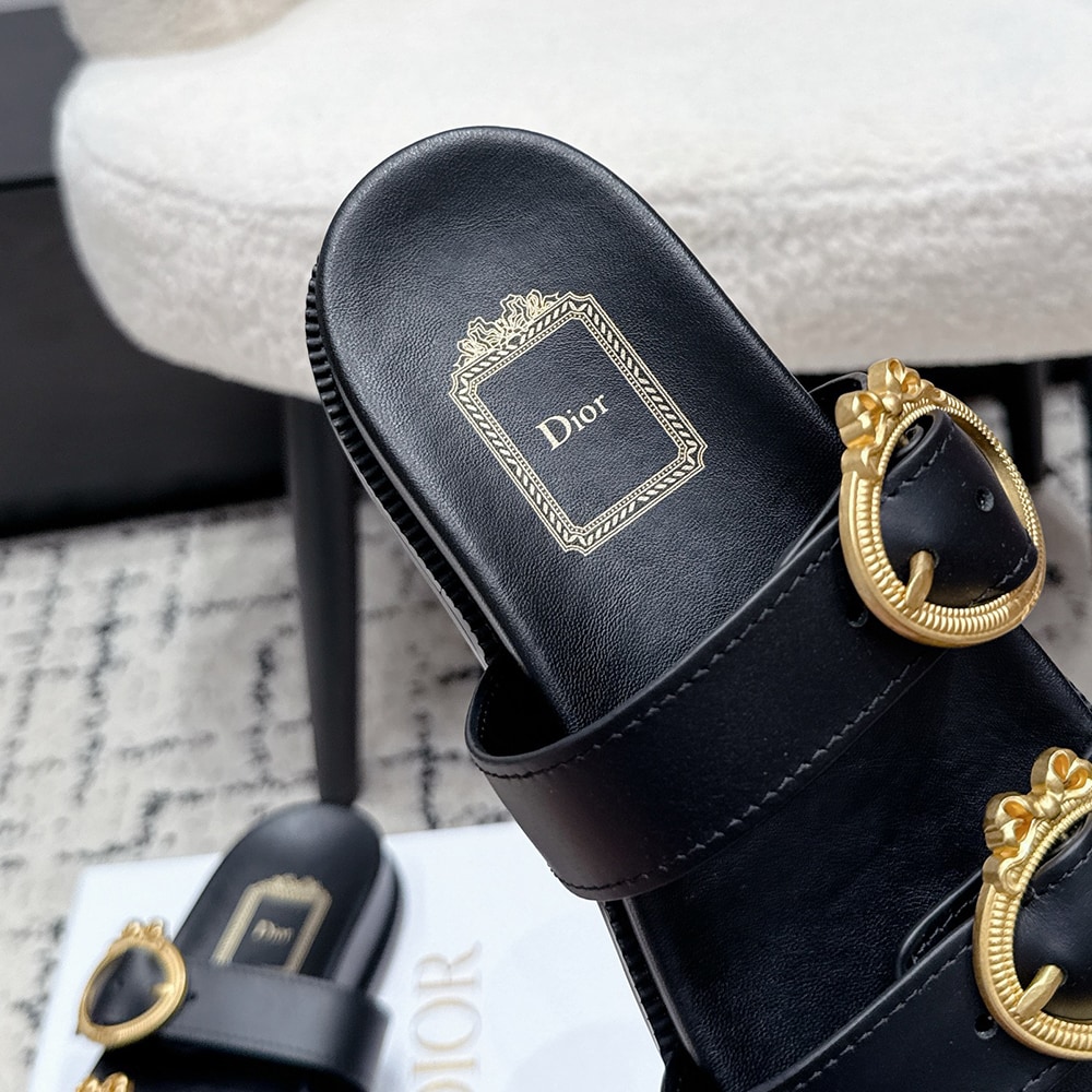 D10r Medaillon Buckle Slide (EU SIZE 35-42)