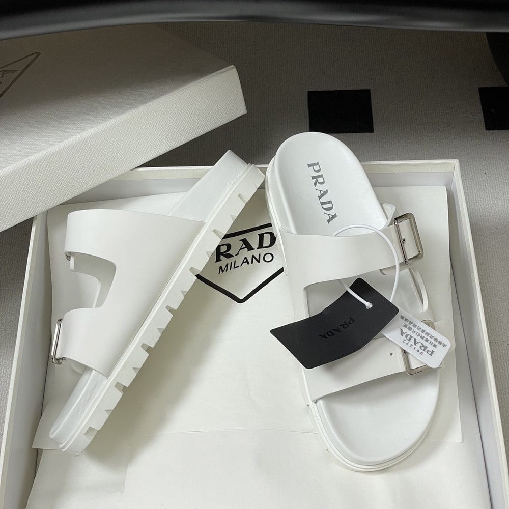 Pra*a Rubber slides (EU SIZE 35-41)