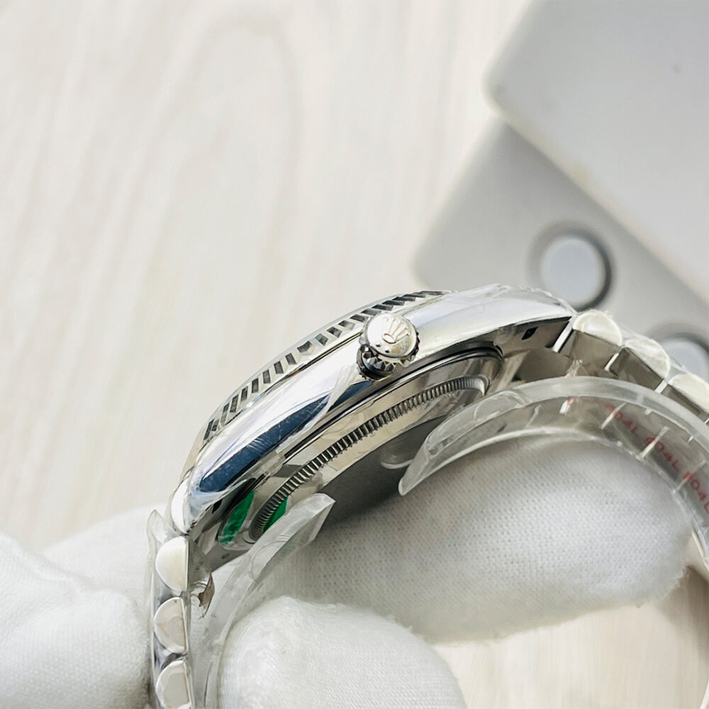 R01ex Day-Date 40