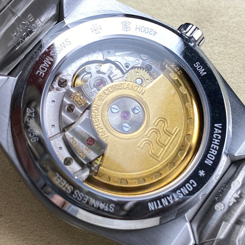 Vacheron C0nstan1n Historiques 222