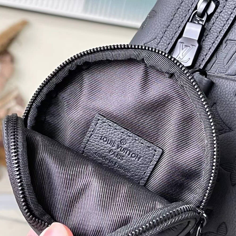 L0vis Vvtt0n Duo Slingbag