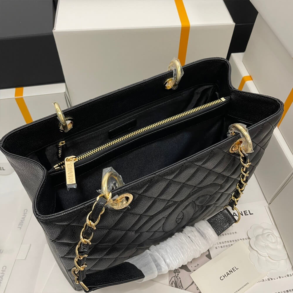Classic Ch**el Shopping GST