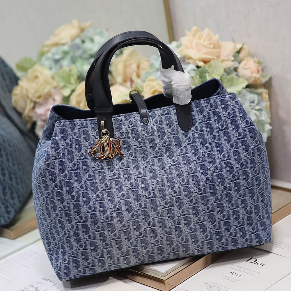 Large D10r Toujours Bag