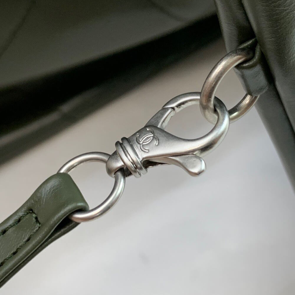 Ch**el 22 HANDBAG(high-end grade)