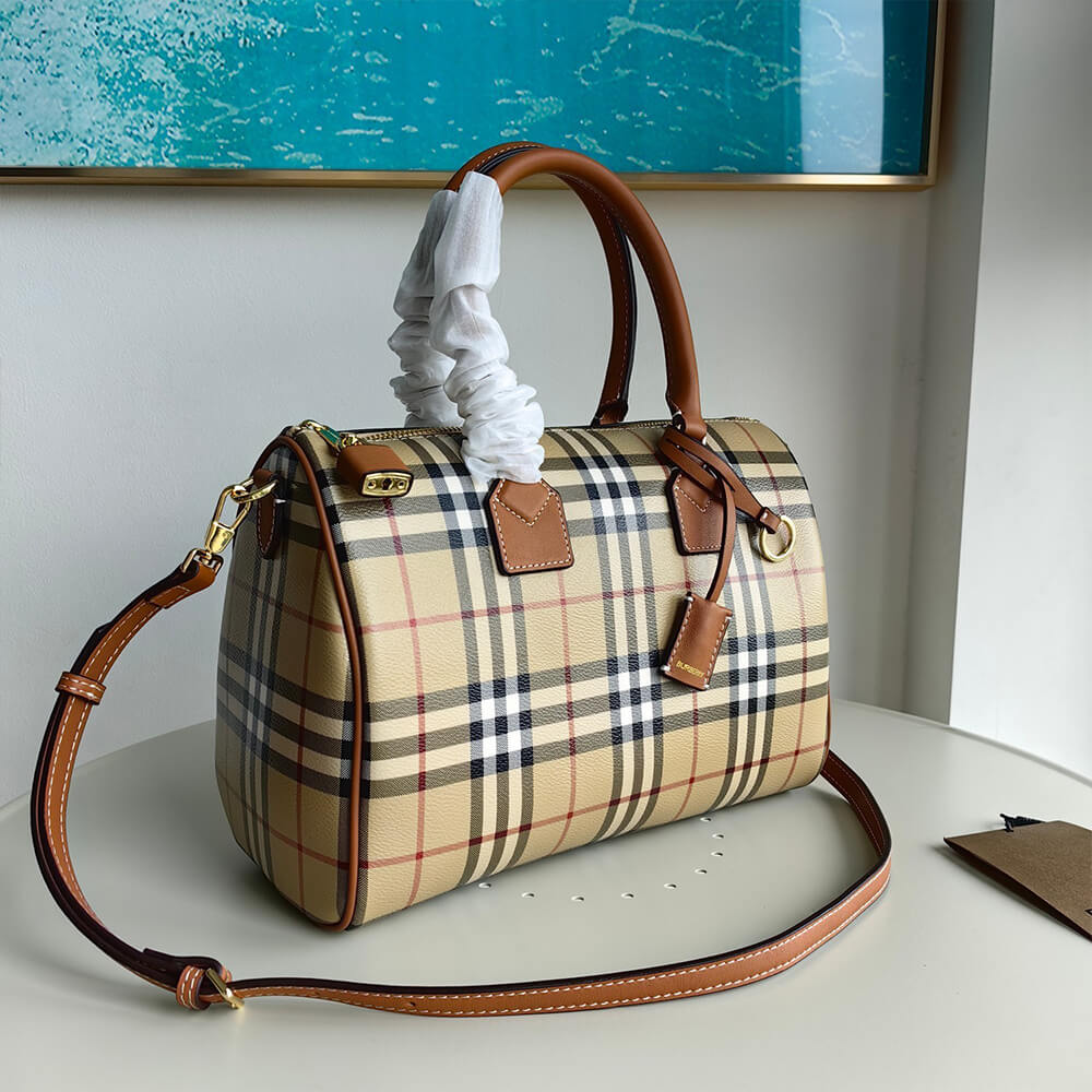 Bv*b*rry Medium Check Bowling Bag
